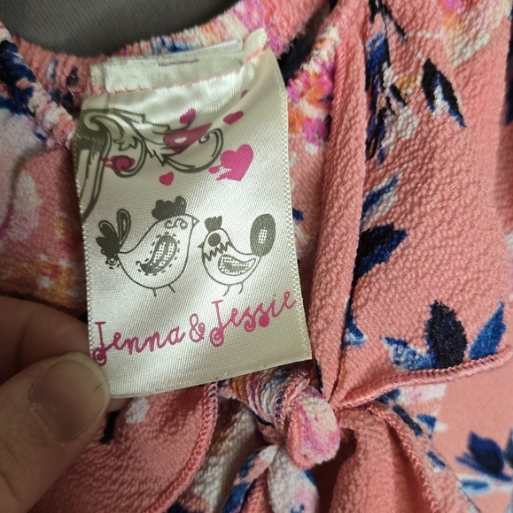 Girls Size 10 Jenna And Jessie Cold Shoulder Dress. - Picture 2 of 5